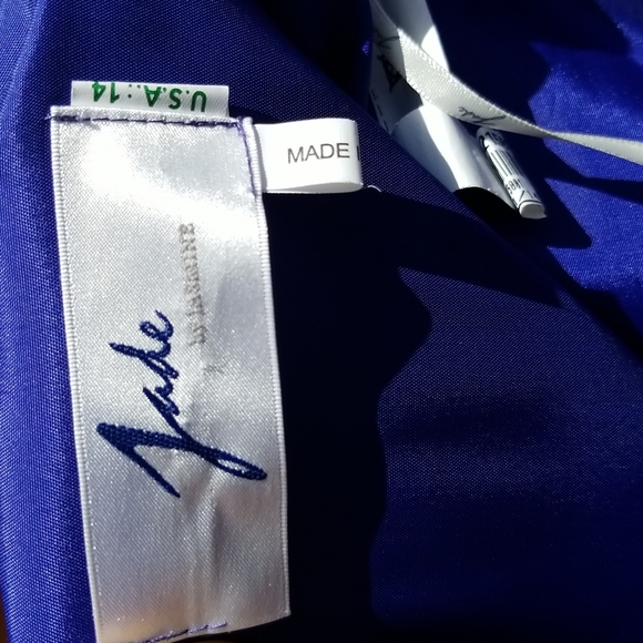 Wedding or prom gown - Picture 3 of 3